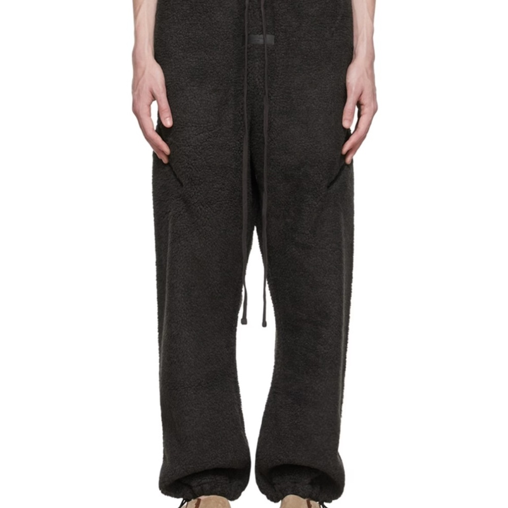 FEAR OF GOD ESSENTIALS
Black Polyester Lounge Pants